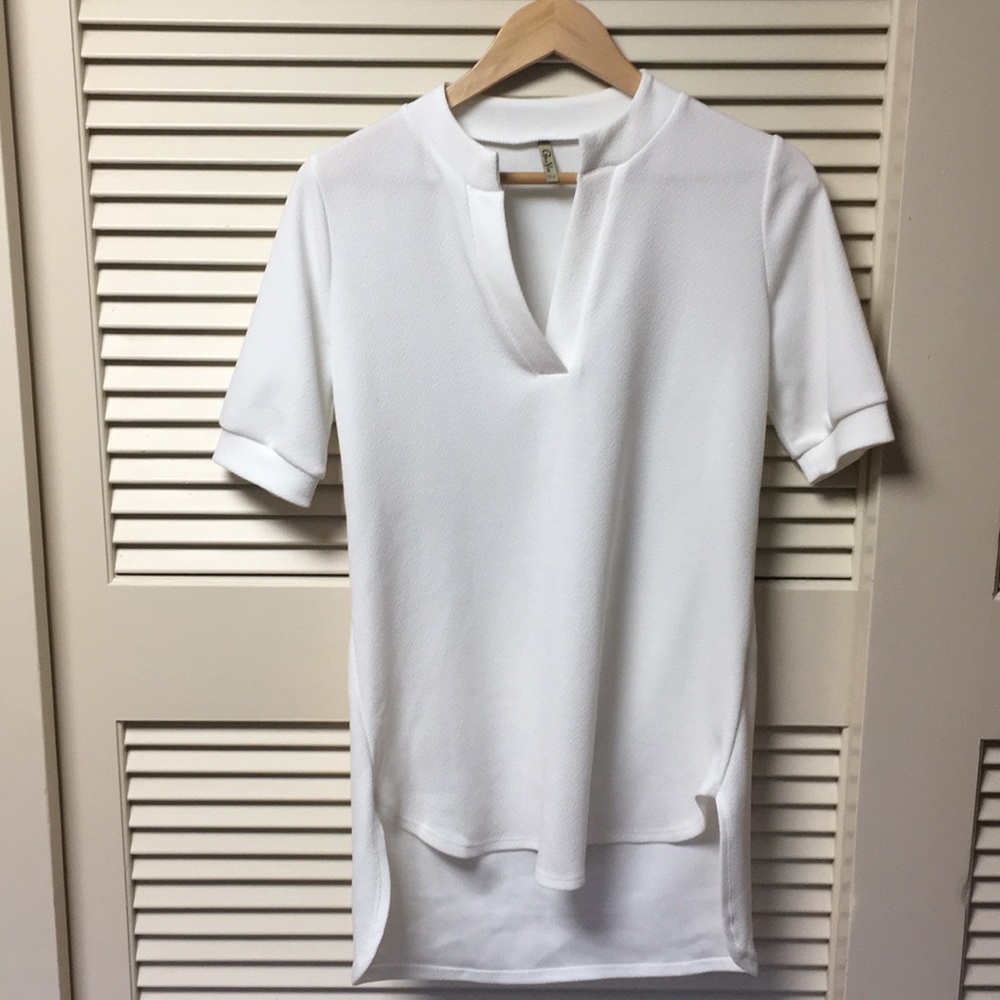 White short sleeve tunic